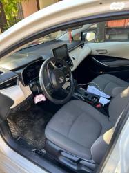 טויוטה קורולה הייבריד Limited סדאן אוט' 1.8 (98 כ''ס) בנזין 2020 ל