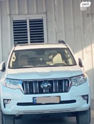 טויוטה לנד קרוזר קצר 4X4 Luxury SWB אוט' 3 דלתות דיזל 2.8 (204 כ''ס) 