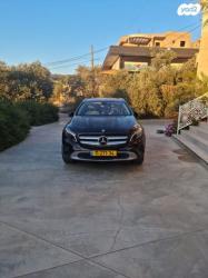 מרצדס GLA GLA200 Urban אוט' 1.6 (156 כ''ס) [2014-2017] בנזין 2015 למכירה בער