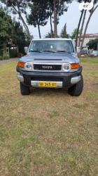 טויוטה FJ קרוזר 4X4 אוט' 4.0 (260 כ''ס) בנזין 2008 למכירה בפתח תקו