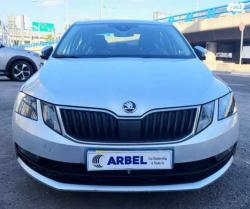 סקודה אוקטביה Ambition אוט' 1.0 (115 כ"ס) בנזין 2017 למכירה בחיפה