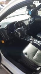 מיצובישי אאוטלנדר PHEV 4X4 Luxury הייבריד אוט' 5 מק' 2.4 (135 כ''ס) ה