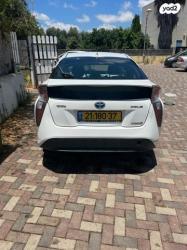 טויוטה פריוס הייבריד אוט' 1.8 (98 כ''ס) בנזין 2016 למכירה בפרד