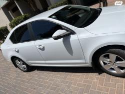 סקודה אוקטביה Ambition אוט' 1.2 (110 כ"ס) בנזין 2016 למכירה בחיפה