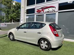 יונדאי i30 Inspire אוט' 1.6 (126 כ''ס) בנזין 2011 למכירה בראשון לציו