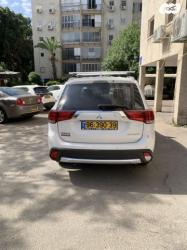 מיצובישי אאוטלנדר 4X4 Elite אוט' 7 מק' 2.0 (150 כ"ס) [2015 ואילך] בנז