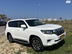 טויוטה לנד קרוזר ארוך Sahara אוט' 7 מק' דיזל 5 דל' 2.8 (204 כ"ס) די