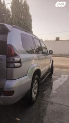 טויוטה לנד קרוזר ארוך 4X4 Luxury אוט' 8 מק' 4.0 (250 כ''ס) בנזין 2006 