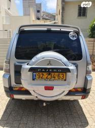 מיצובישי פג'רו ארוך 4X4 Dakar אוט' דיזל 7 מק' 3.2 (170 כ''ס) דיזל 200