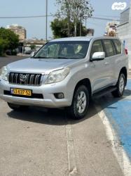 טויוטה לנד קרוזר ארוך 4X4 Select AC אוט' דיזל 7 מק' 3.0 (190 כ''ס) די