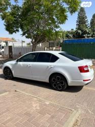 סקודה אוקטביה Ambition אוט' 1.2 (110 כ"ס) בנזין 2016 למכירה באופקי