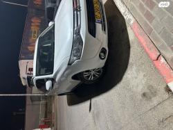 מיצובישי אאוטלנדר Instyle אוט' 7 מק' 2.0 (150 כ"ס) בנזין 2015 למכיר