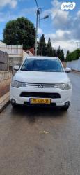 מיצובישי אאוטלנדר Instyle אוט' 7 מק' 2.0 (150 כ"ס) בנזין 2014 למכיר