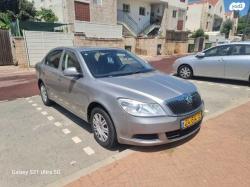 סקודה אוקטביה Ambition אוט' 1.2 (105 כ''ס) בנזין 2013 למכירה בכפר י