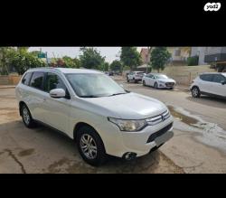 מיצובישי אאוטלנדר Instyle אוט' 7 מק' 2.0 (150 כ"ס) בנזין 2014 למכיר