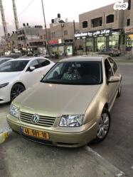 פולקסווגן בורה Comfortline אוט' 1.6 (102 כ''ס) בנזין 2001 למכירה ביר