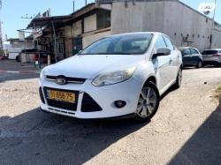 פורד פוקוס Trend סדאן אוט' 1.6 (125 כ"ס) בנזין 2012 למכירה בירושל