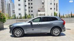 וולוו XC60 4X4 B5 Momentum הייבריד אוט' 2.0 (250 כ''ס) בנזין 2020 למכירה