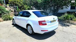 סקודה אוקטביה Style אוט' 1.4 (150 כ"ס) בנזין 2015 למכירה בראש פינ