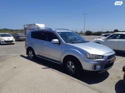 מיצובישי אאוטלנדר 4X4 Comfort אוט' 7 מק' 2.4 (170 כ"ס) [2010-2012] בנזין