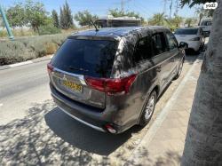 מיצובישי אאוטלנדר Instyle אוט' 7 מק' 2.0 (150 כ"ס) בנזין 2016 למכיר