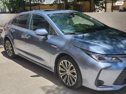 טויוטה קורולה הייבריד Limited סדאן אוט' 1.8 (98 כ''ס) בנזין 2020 ל