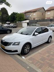 סקודה אוקטביה Ambition אוט' 1.4 (150 כ''ס) בנזין 2018 למכירה בבאר ש