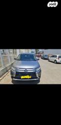 מיצובישי אאוטלנדר Instyle אוט' 7 מק' 2.0 (150 כ"ס) בנזין 2016 למכיר
