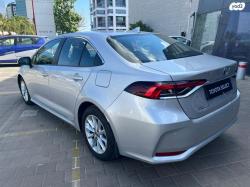 טויוטה קורולה הייבריד Sun סדאן אוט' 1.8 (98 כ''ס) בנזין 2019 למכ