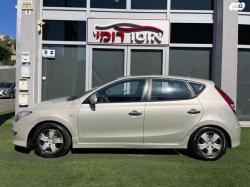יונדאי i30 Inspire אוט' 1.6 (126 כ''ס) בנזין 2011 למכירה בראשון לציו