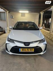 טויוטה קורולה הייבריד Limited סדאן אוט' 1.8 (98 כ''ס) בנזין 2019 ל