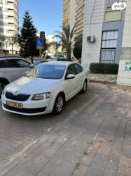 סקודה אוקטביה Ambition אוט' 1.2 (110 כ"ס) בנזין 2016 למכירה בחיפה