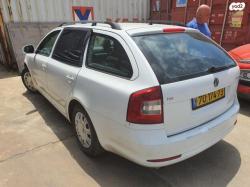 סקודה אוקטביה ספייס Ambiente אוט' 1.2 (105 כ''ס) בנזין 2011 למכירה 