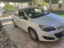 אופל אסטרה Berlina Enjoy סדאן אוט' 1.4 (140 כ"ס) בנזין 2016 למכירה בב