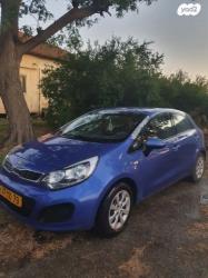 קיה ריו LX הצ'בק ידני 1.2 (82 כ''ס) בנזין 2012 למכירה בבית שמש