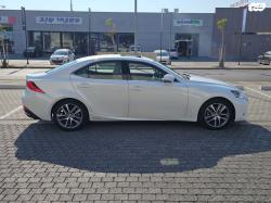 לקסוס IS300h Premium הייבריד אוט' 2.5 (181 כ"ס) בנזין 2019 למכירה ברא