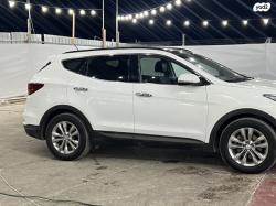 יונדאי סנטה פה 4X4 Supreme אוט' בנזין 7 מק' 2.4 (192 כ"ס) בנזין 2016 ל