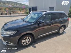 מיצובישי אאוטלנדר Instyle אוט' 7 מק' 2.0 (150 כ"ס) בנזין 2016 למכיר