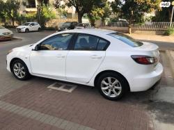 מאזדה j Comfort סדאן אוט' 1.6 (105 כ''ס) [2009-2012] בנזין 2010 למכירה בב