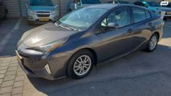 טויוטה פריוס TSS הייבריד אוט' 1.8 (98 כ''ס) בנזין 2017 למכירה בח