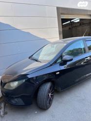 סיאט איביזה Reference ידני 5 דל' 1.4 (85 כ"ס) בנזין 2012 למכירה בתל 