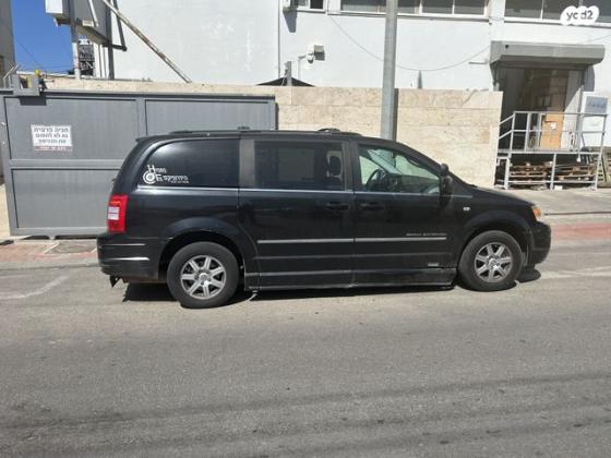 קרייזלר גראנד וויאג'ר Touring-X אוט' 7 מק' 3.8 (193 כ''ס) בנזין 2010 למכירה בראשון לציון