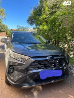 טויוטה RAV4 הייבריד E-xperience הייבריד 5 דל' אוט' 2.5 (178 כ''ס) בנזין 2022 למכירה בהרצליה