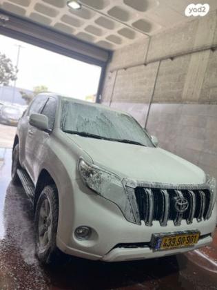 טויוטה לנד קרוזר קצר 4X4 Luxury אוט' דיזל 2.8 (177 כ"ס) דיזל 2018 למכירה בעכו