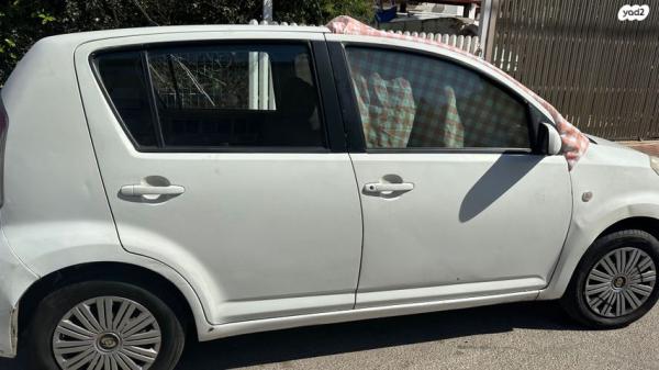 דייהטסו סיריון CX אוט' מהודר 1.3 (87 כ''ס) בנזין 2008 למכירה ברחובות