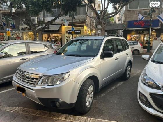 סובארו פורסטר 4X4 B אוט' 2.0 (150 כ"ס) [2011-2013] בנזין 2012 למכירה בהרצליה