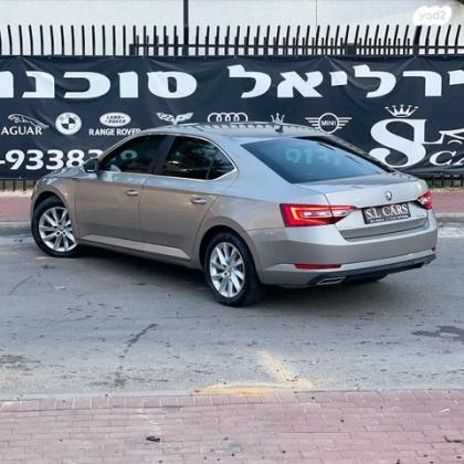 סקודה סופרב (עד 2019) Ambition אוט' 1.8 (180 כ''ס) בנזין 2016 למכירה ברחובות