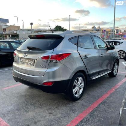 יונדאי iX35 4X4 Inspire אוט' 2.4 (174 כ''ס) בנזין 2012 למכירה בראשון לציון