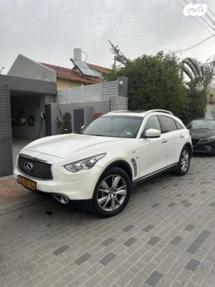 אינפיניטי QX70 / FX37 4X4 GT אוט' 3.7 (320 כ''ס) בנזין 2017 למכירה ברעננה