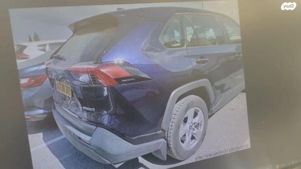 טויוטה RAV4 הייבריד E-volve הייבריד אוט' 2.5 (178 כ''ס) בנזין 2021 למכירה בירושלים